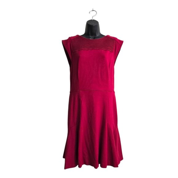 Banana Republic Burgundy Cap Sleeve Pin Tuck Dress Sz 12 - Picture 1 of 11